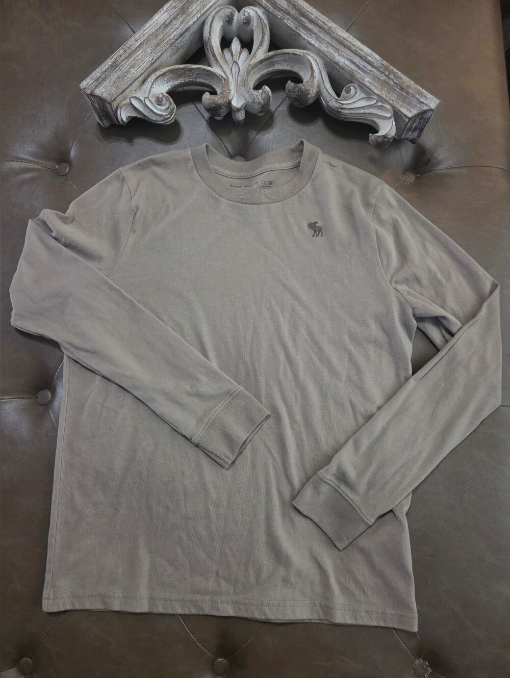 Abercrombie & Fitch Kids Long-Sleeve Crewneck Tee